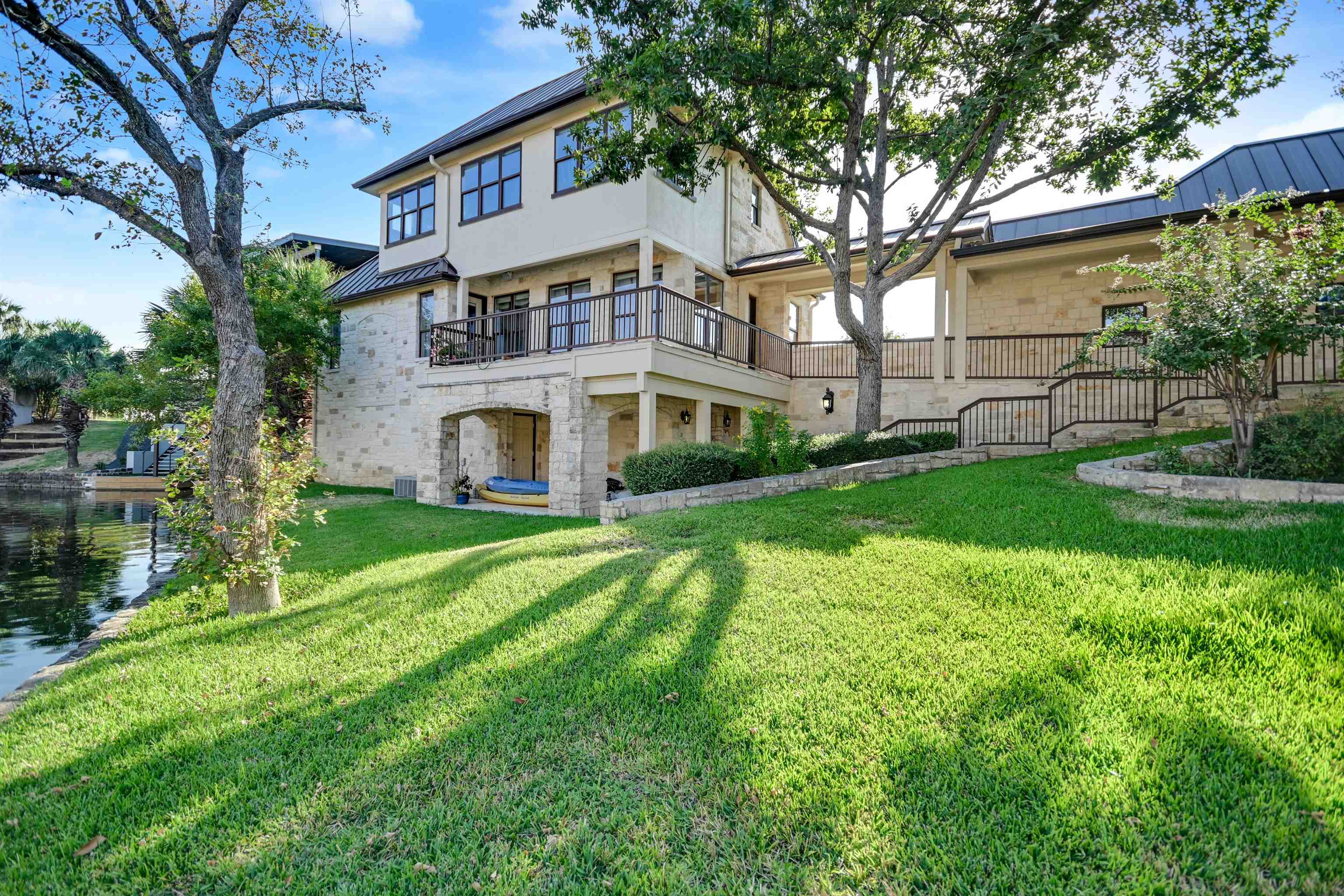 Horseshoe Bay, Texas, 78657, United States, ,9 BathroomsBathrooms,Residential,Active,1770059
