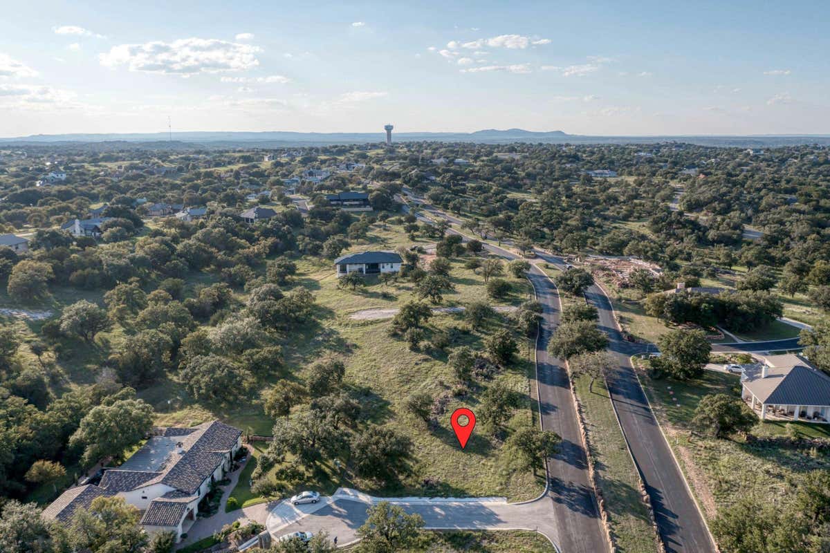 W1100 VINEYARD COVE COURT, HORSESHOE BAY, TX 78657, photo 1 of 18