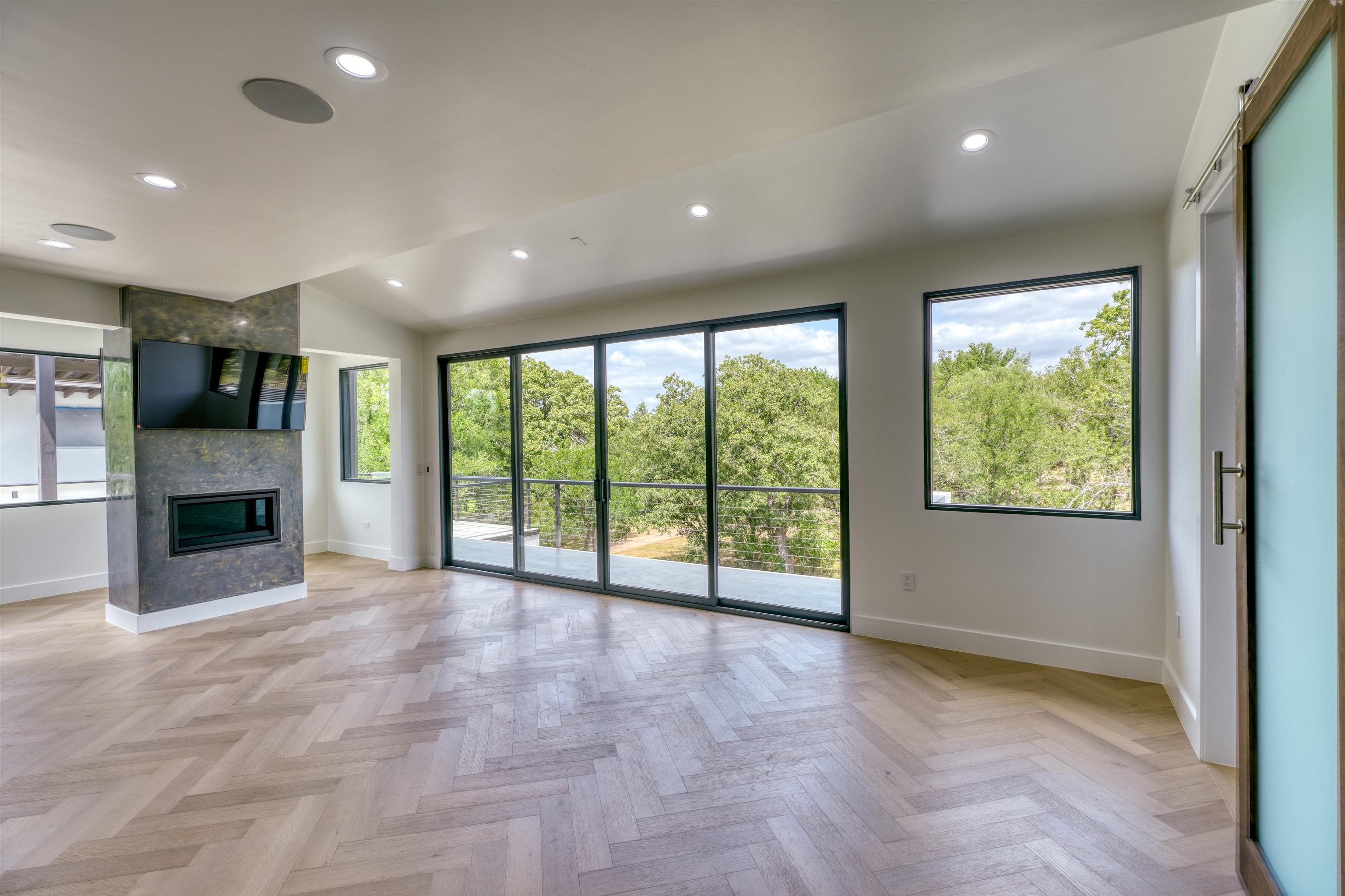 Horseshoe Bay, Texas, 78657, United States, 5 Bedrooms Bedrooms, ,6 BathroomsBathrooms,Residential,Active,1888975