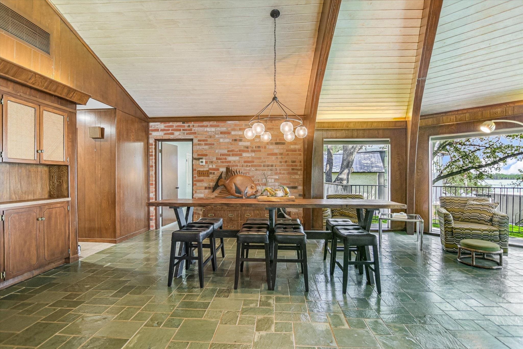 Horseshoe Bay, Texas, 78657, United States, 4 Bedrooms Bedrooms, ,4 BathroomsBathrooms,Residential,Active,1942381