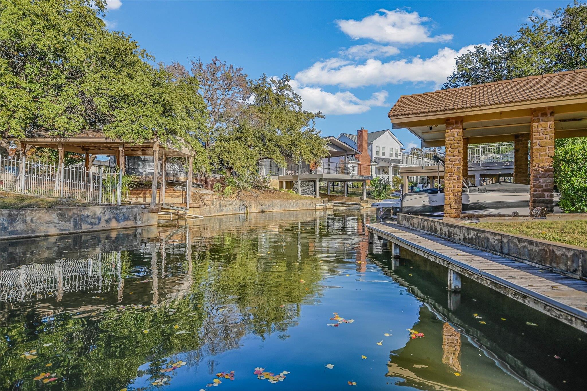 Horseshoe Bay, Texas, 78657, United States, 3 Bedrooms Bedrooms, ,3 BathroomsBathrooms,Residential,Active,2007218