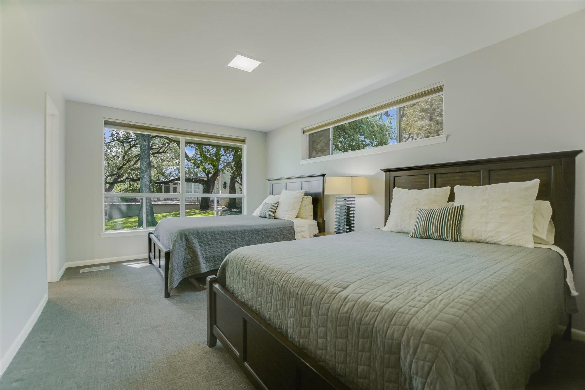 Horseshoe Bay, Texas, 78657, United States, 4 Bedrooms Bedrooms, ,4 BathroomsBathrooms,Residential,Active,1942381