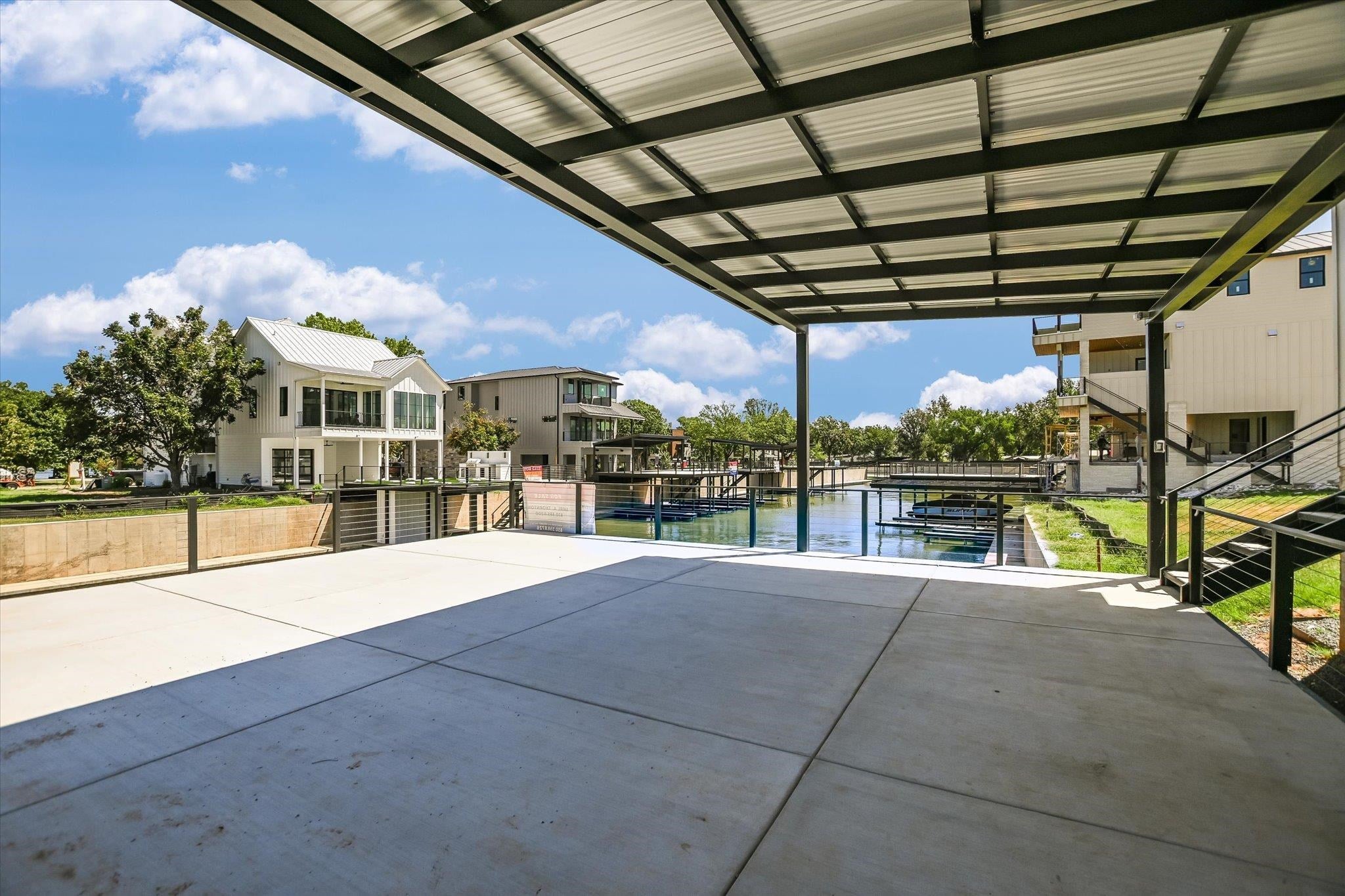 Kingsland, Texas, 78639, United States, 5 Bedrooms Bedrooms, ,6 BathroomsBathrooms,Residential,Active,2008750