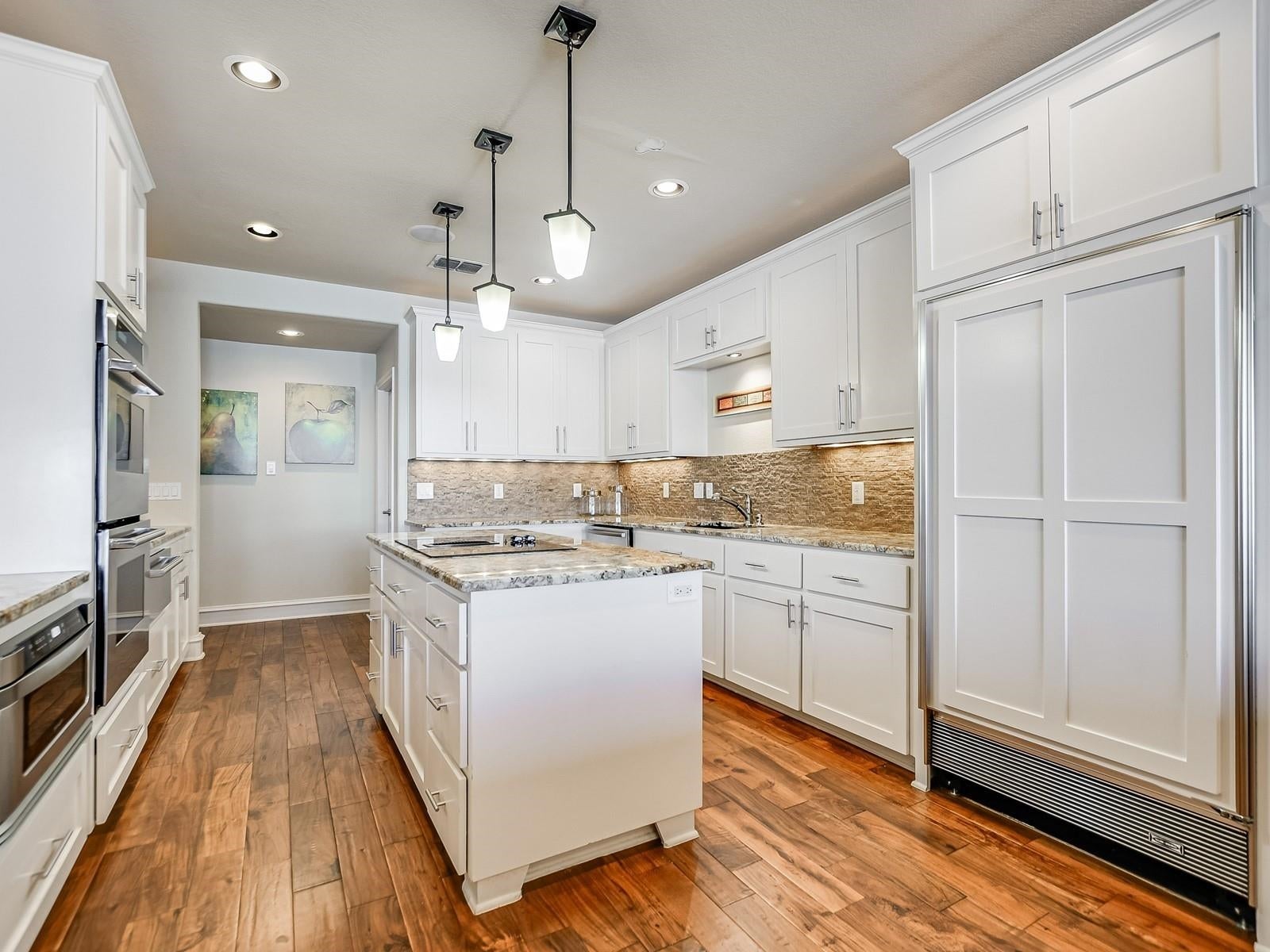 Horseshoe Bay, Texas, 78657, United States, 4 Bedrooms Bedrooms, ,5 BathroomsBathrooms,Residential,Active,1909106