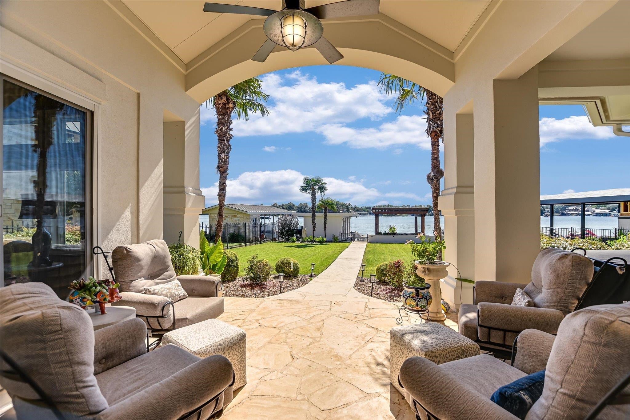 Horseshoe Bay, Texas, 78657, United States, 3 Bedrooms Bedrooms, ,4 BathroomsBathrooms,Residential,Active,1963421