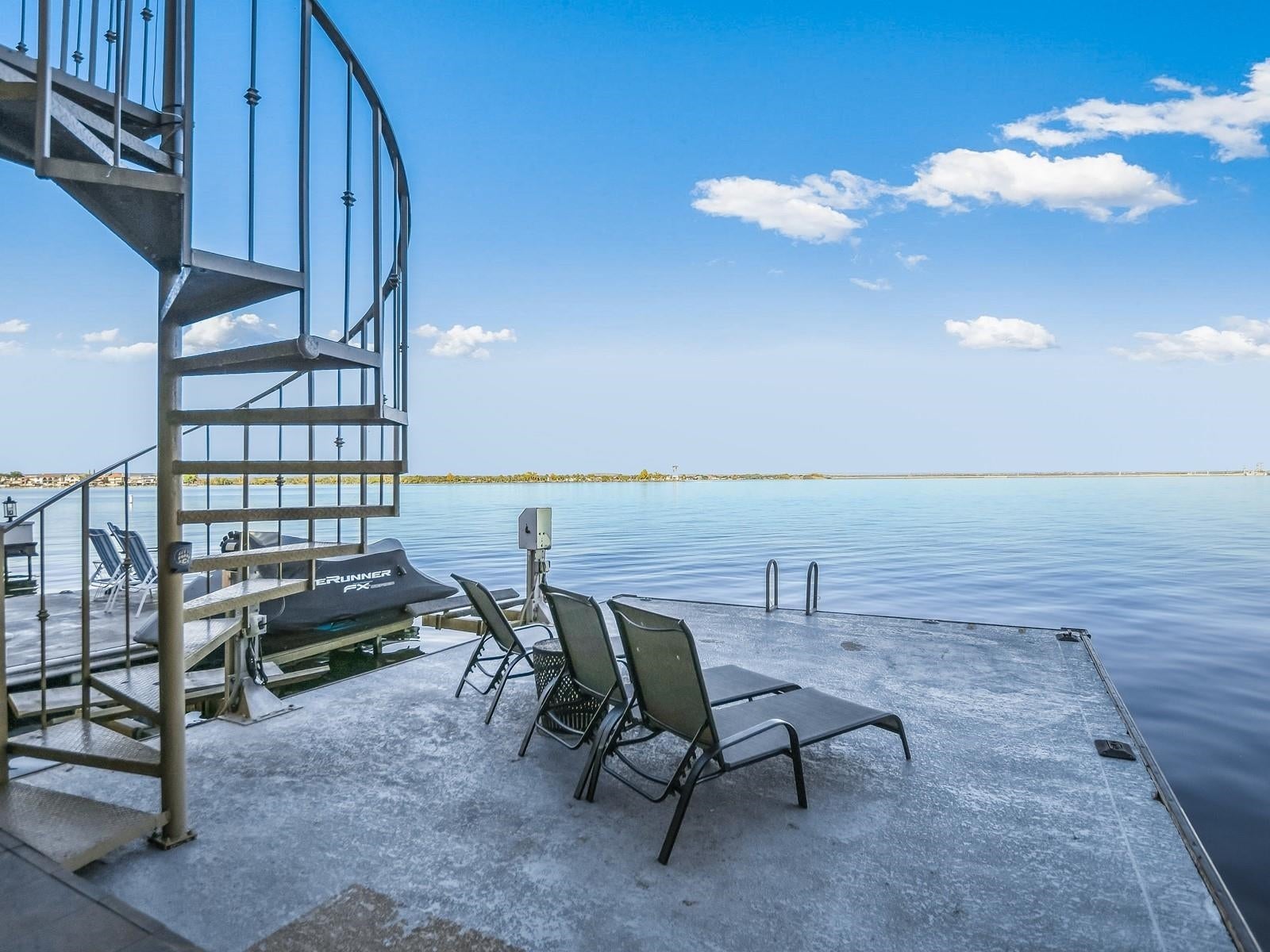 Horseshoe Bay, Texas, 78657, United States, 4 Bedrooms Bedrooms, ,5 BathroomsBathrooms,Residential,Active,1909106