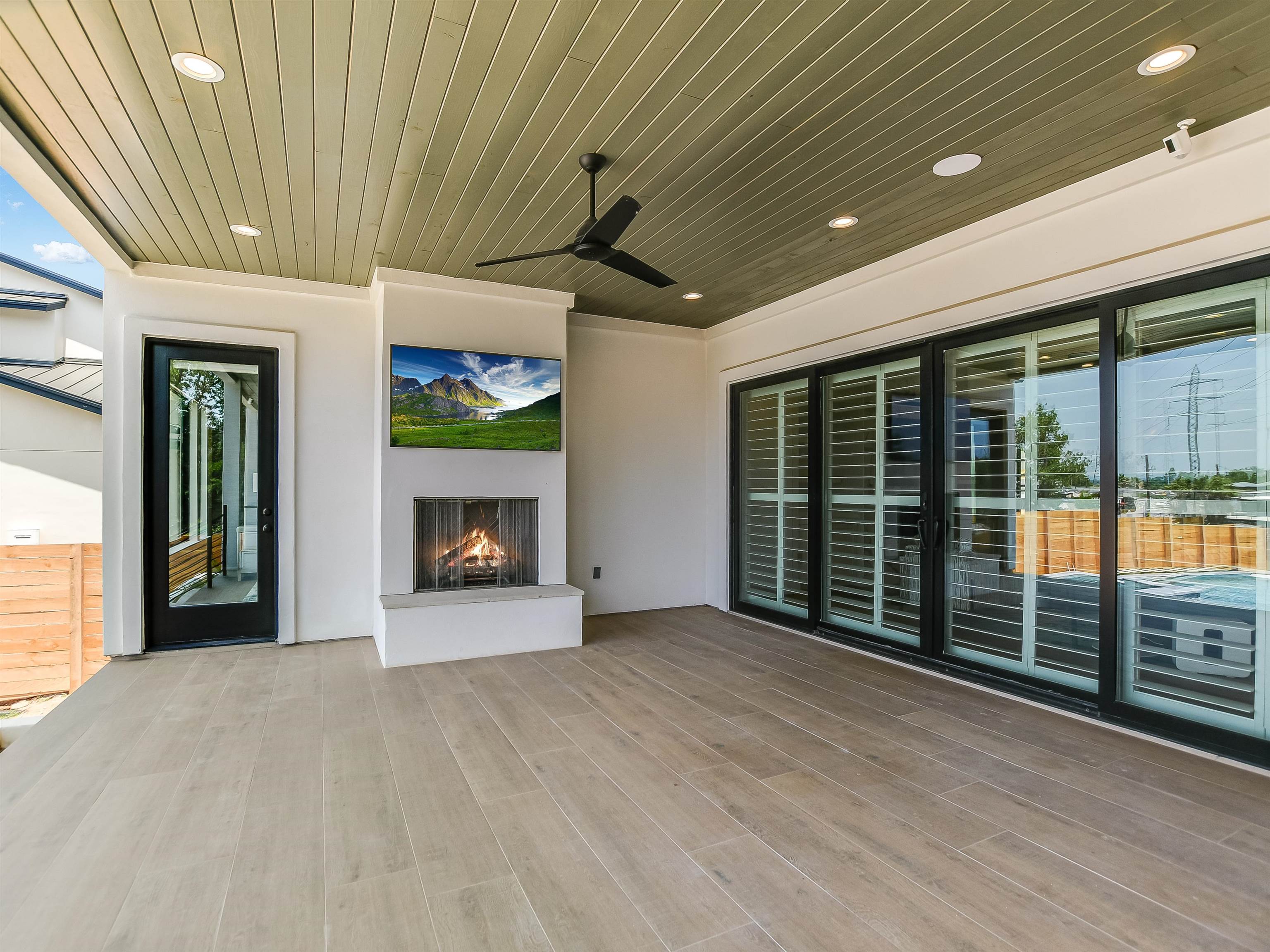 Horseshoe Bay, Texas, 78657, United States, 4 Bedrooms Bedrooms, ,5 BathroomsBathrooms,Residential,Active,1919416