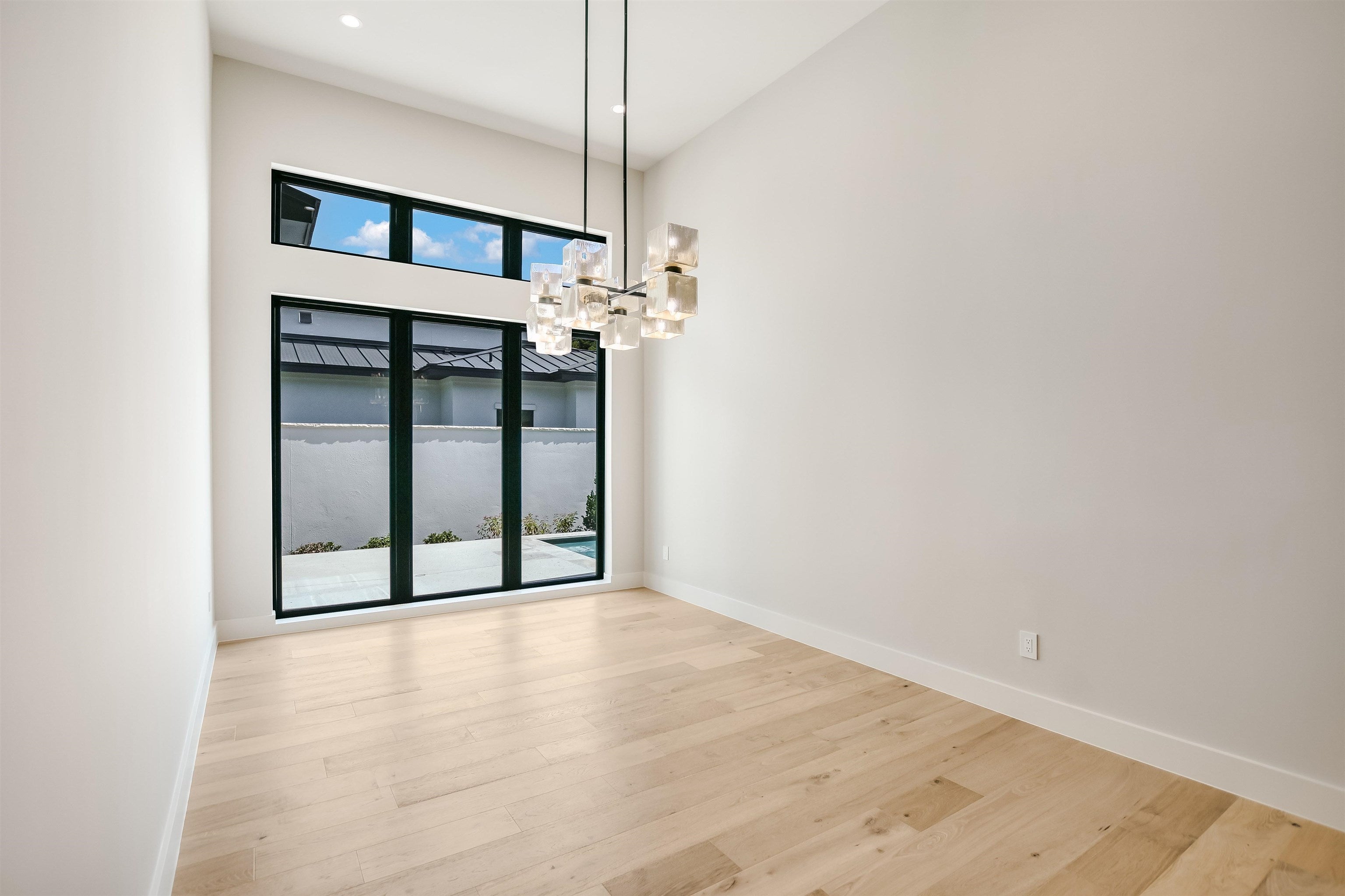 Horseshoe Bay, Texas, 78657, United States, 3 Bedrooms Bedrooms, ,5 BathroomsBathrooms,Residential,Active,2014930