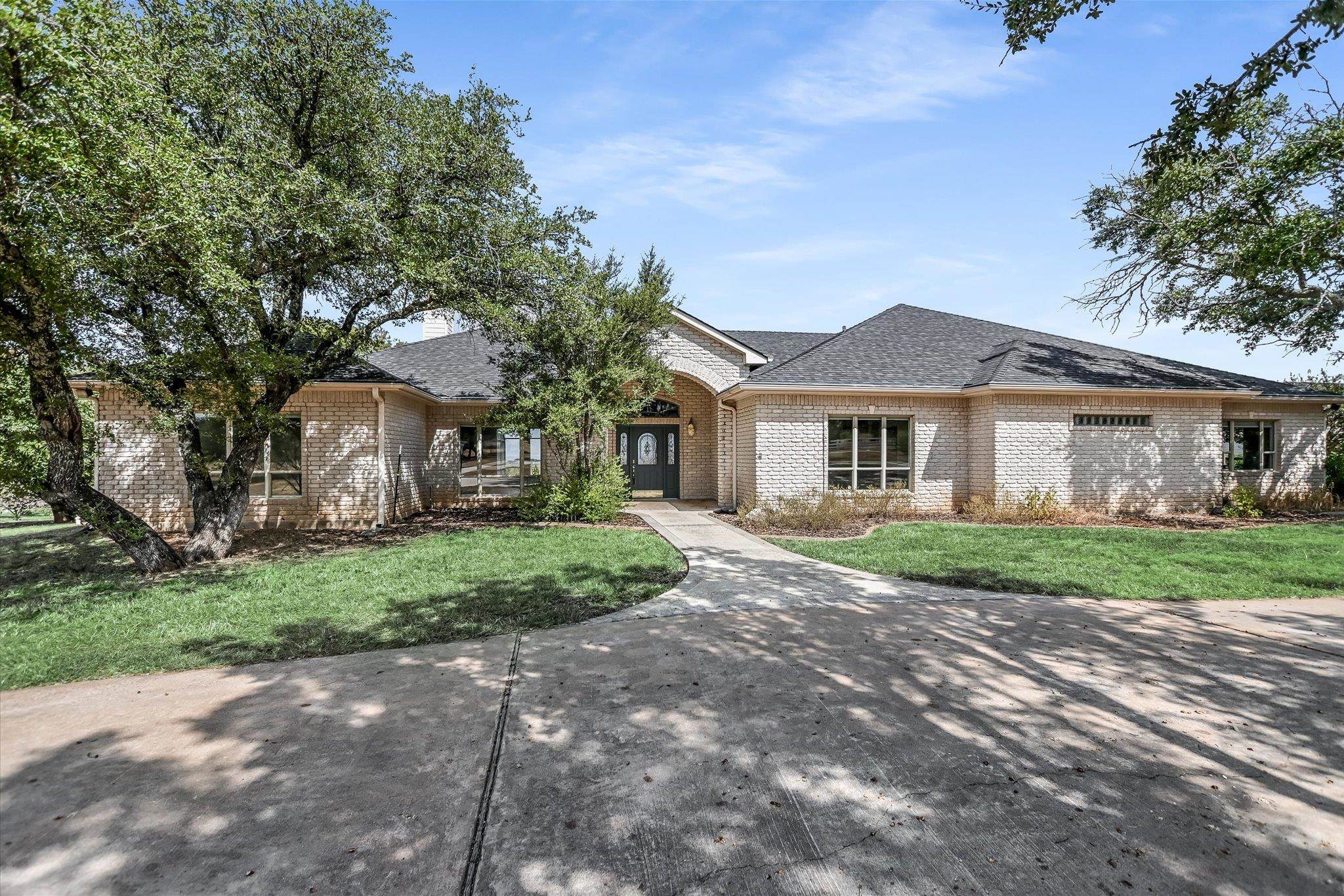 Horseshoe Bay, Texas, 78657, United States, 14 Bedrooms Bedrooms, ,11 BathroomsBathrooms,Residential,Active,1992282