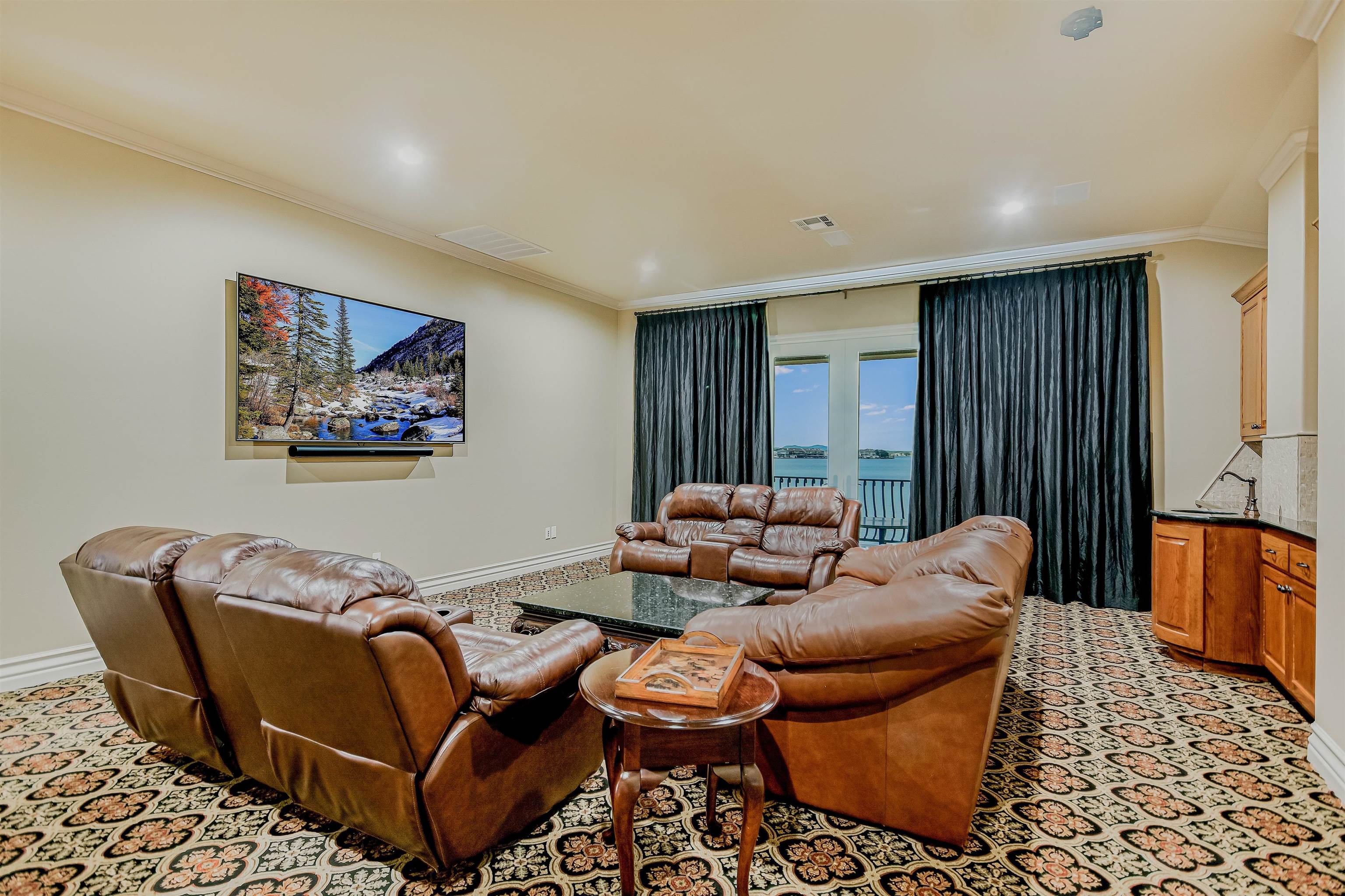 Horseshoe Bay, Texas, 78657, United States, 5 Bedrooms Bedrooms, ,6 BathroomsBathrooms,Residential,Active,1905083