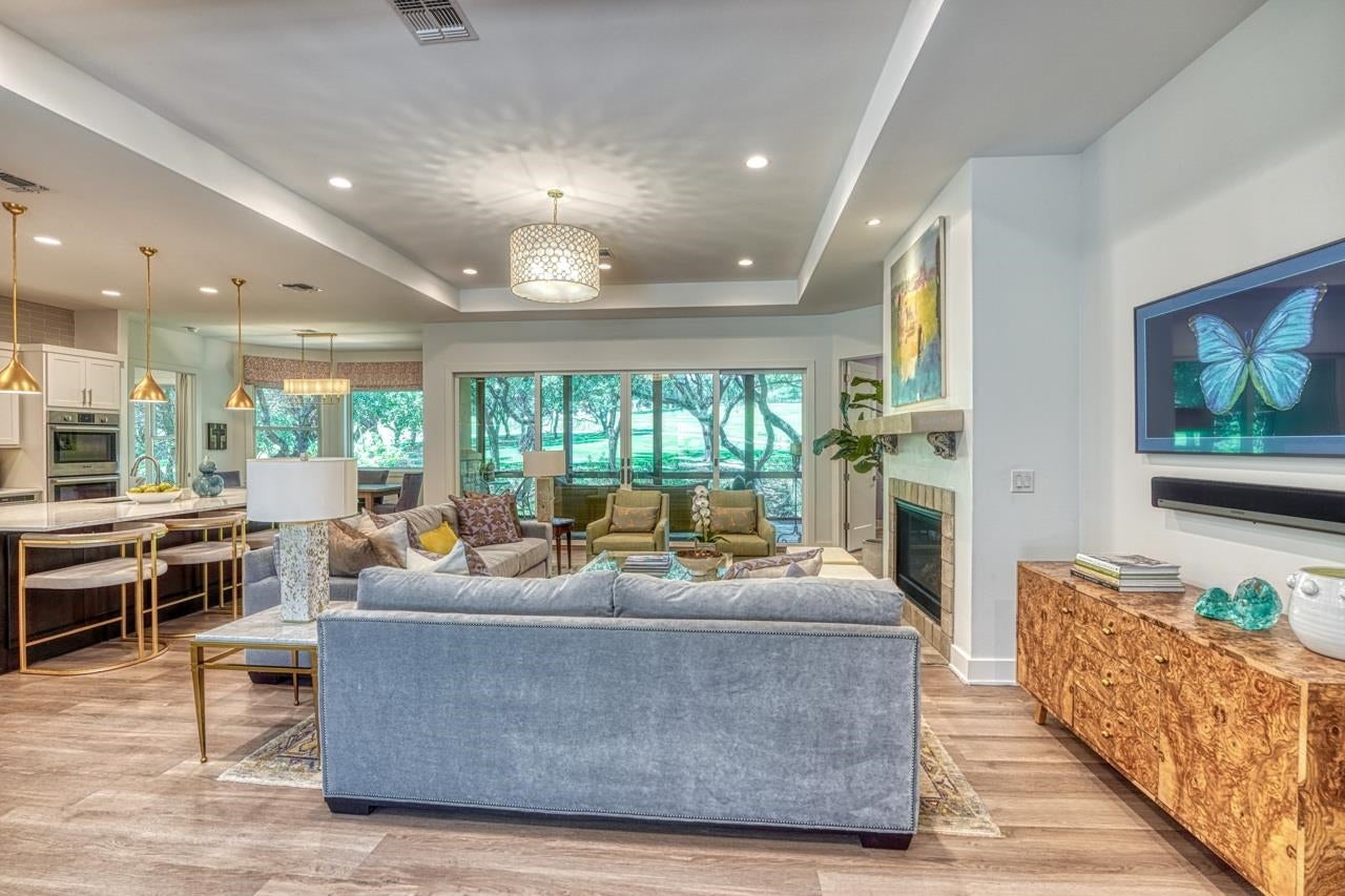 Horseshoe Bay, Texas, 78657, United States, 3 Bedrooms Bedrooms, ,4 BathroomsBathrooms,Residential,Active,2009842