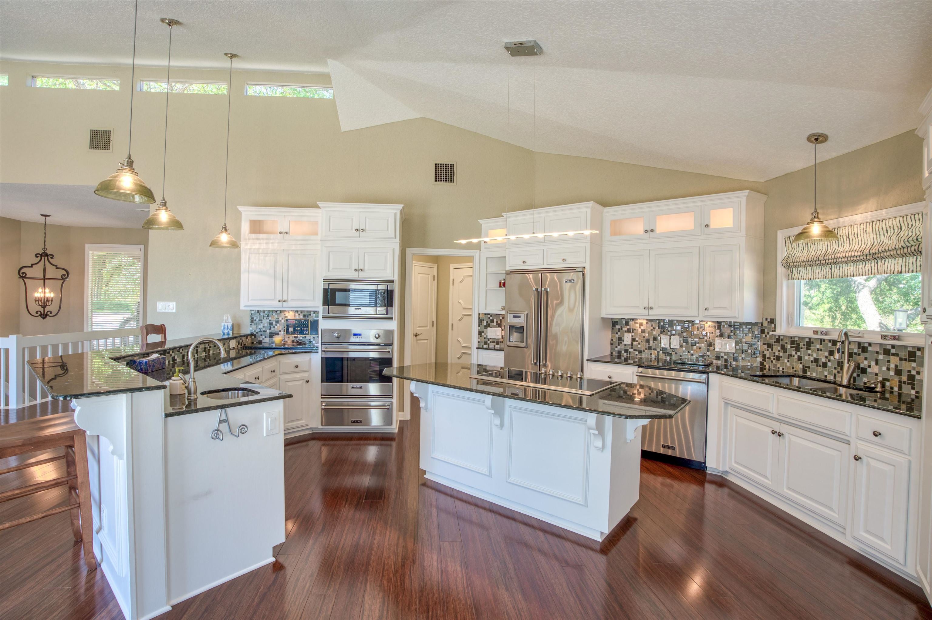 Horseshoe Bay, Texas, 78657, United States, ,5 BathroomsBathrooms,Residential,Active,1769459