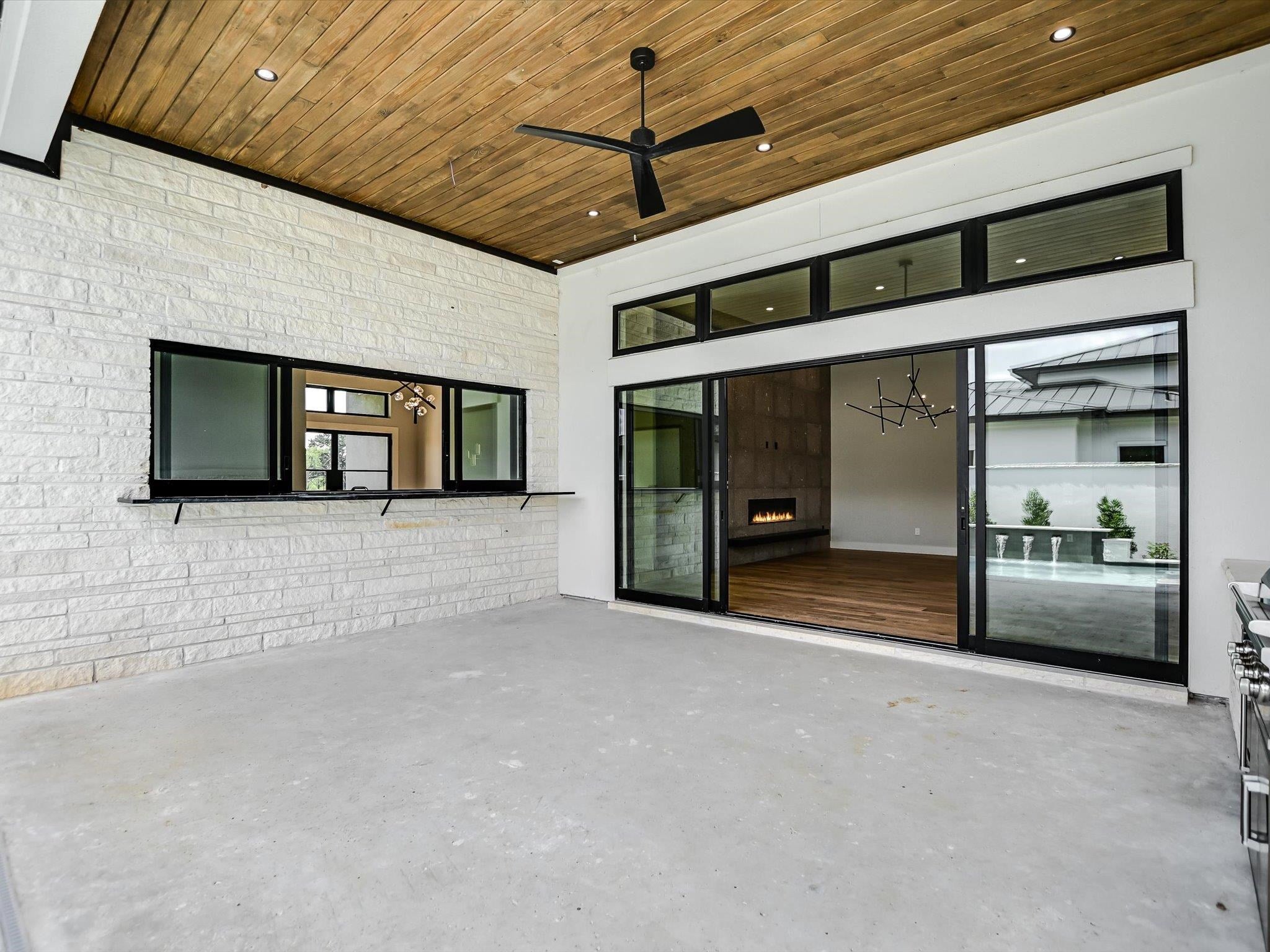 Horseshoe Bay, Texas, 78657, United States, 3 Bedrooms Bedrooms, ,5 BathroomsBathrooms,Residential,Active,1951796