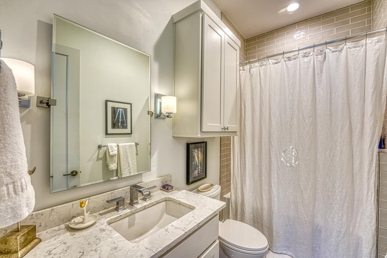 Horseshoe Bay, Texas, 78657, United States, 3 Bedrooms Bedrooms, ,4 BathroomsBathrooms,Residential,Active,2009842