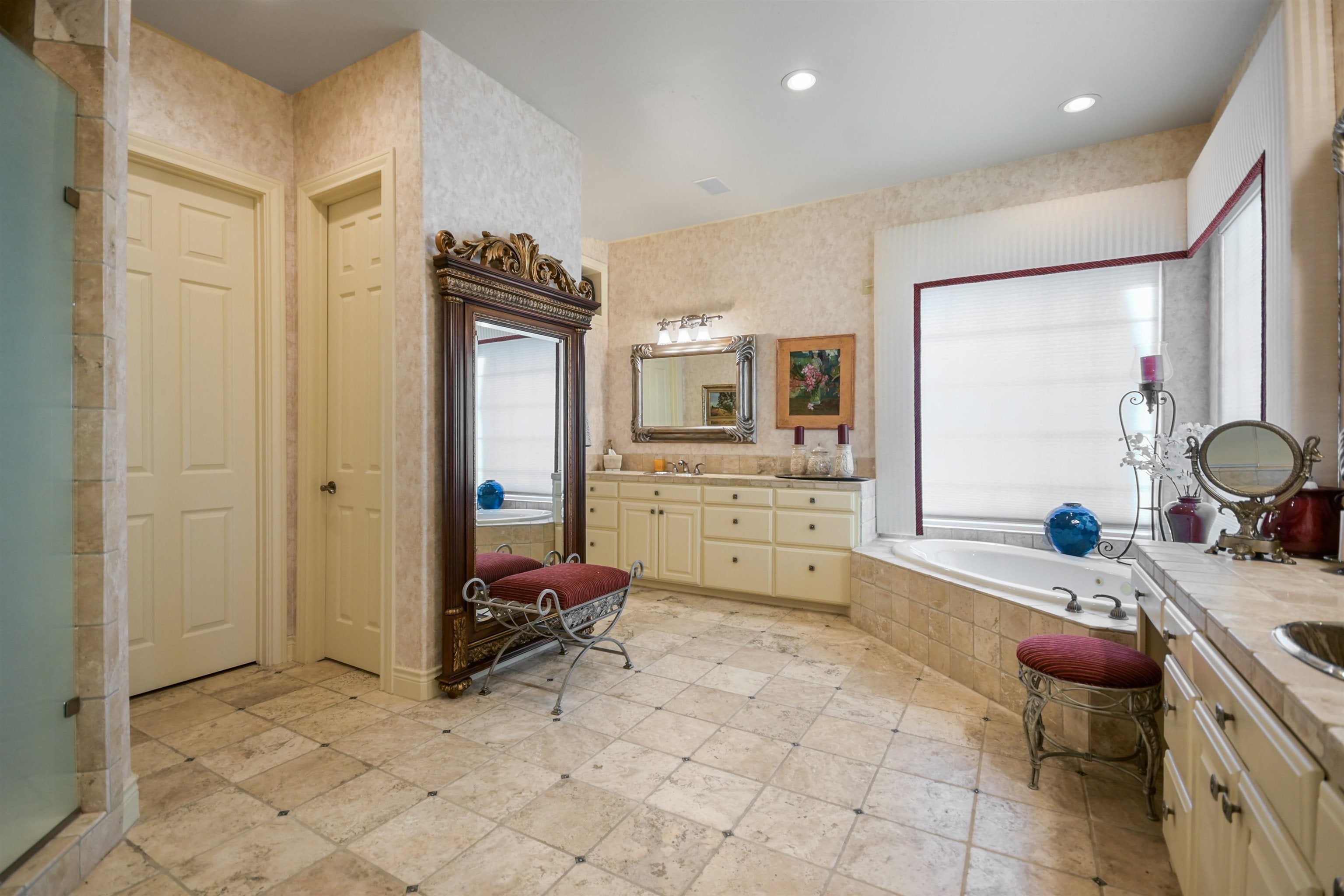 Horseshoe Bay, Texas, 78657, United States, ,9 BathroomsBathrooms,Residential,Active,1770059