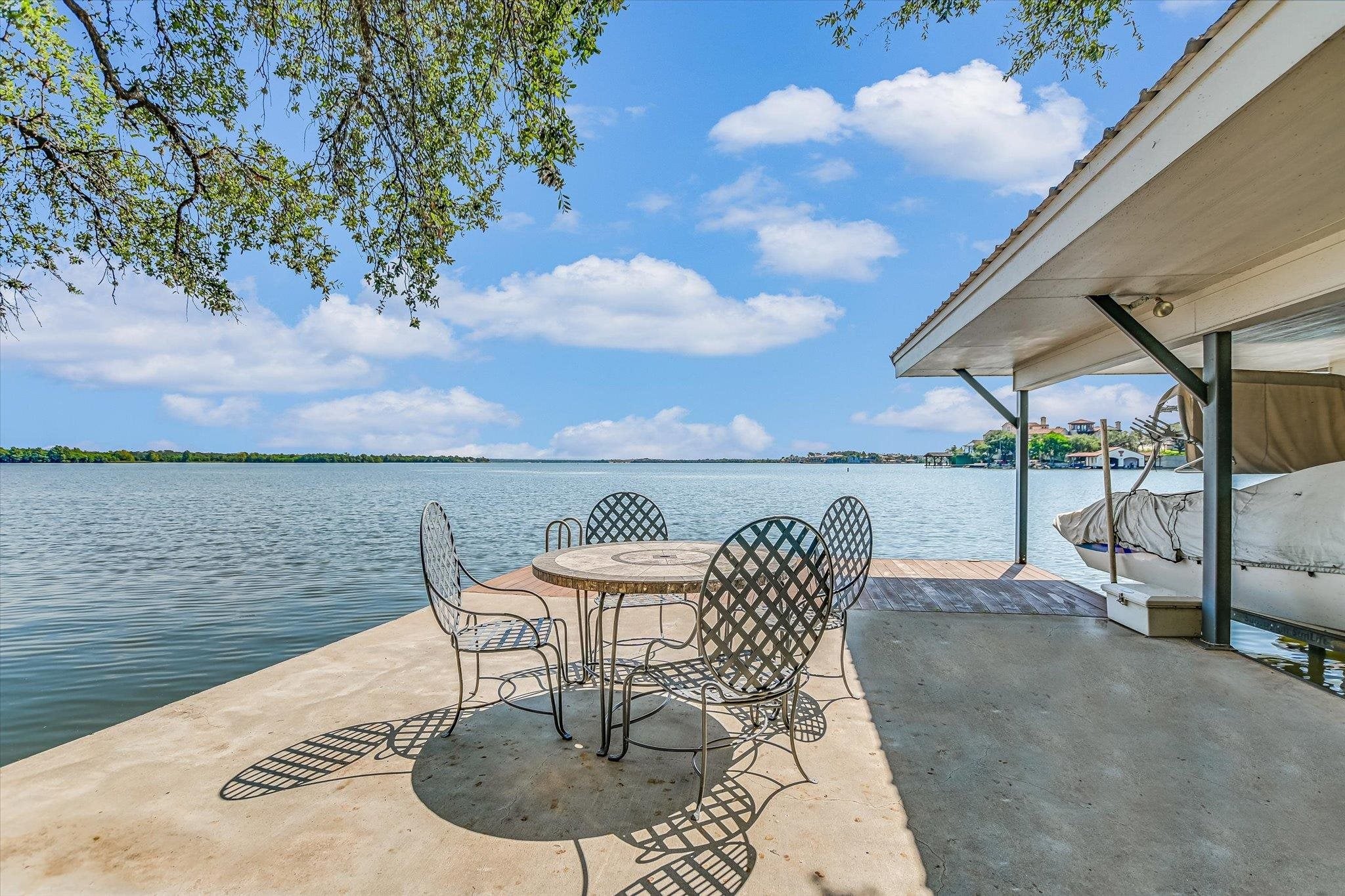 Horseshoe Bay, Texas, 78657, United States, 4 Bedrooms Bedrooms, ,4 BathroomsBathrooms,Residential,Active,1942381