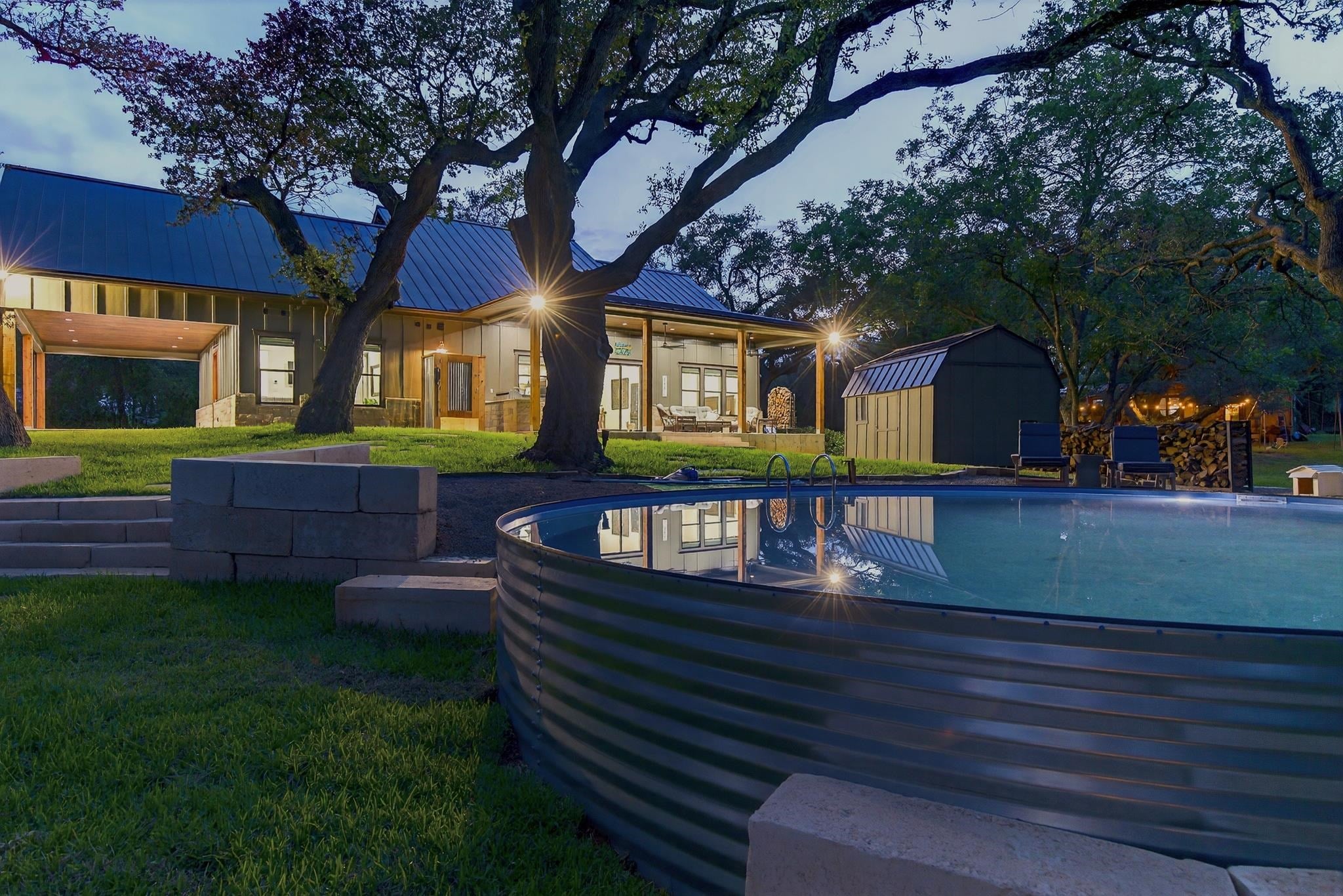 Kingsland, Texas, 78639, United States, 5 Bedrooms Bedrooms, ,4 BathroomsBathrooms,Residential,Active,2007322