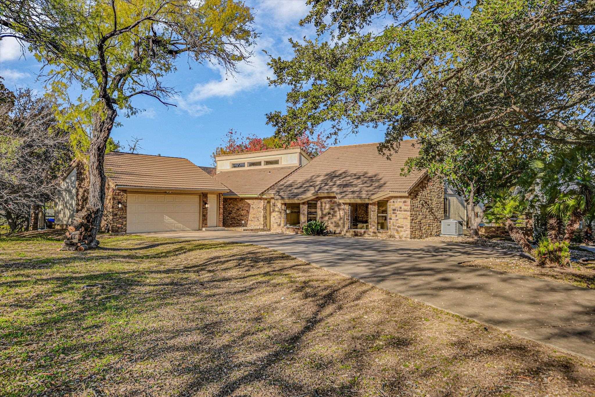 Horseshoe Bay, Texas, 78657, United States, 3 Bedrooms Bedrooms, ,3 BathroomsBathrooms,Residential,Active,2007218 Horseshoe Bay, Texas, 78657, United States, 3 Bedrooms Bedrooms, ,3 BathroomsBathrooms,Residential,Active,2007218