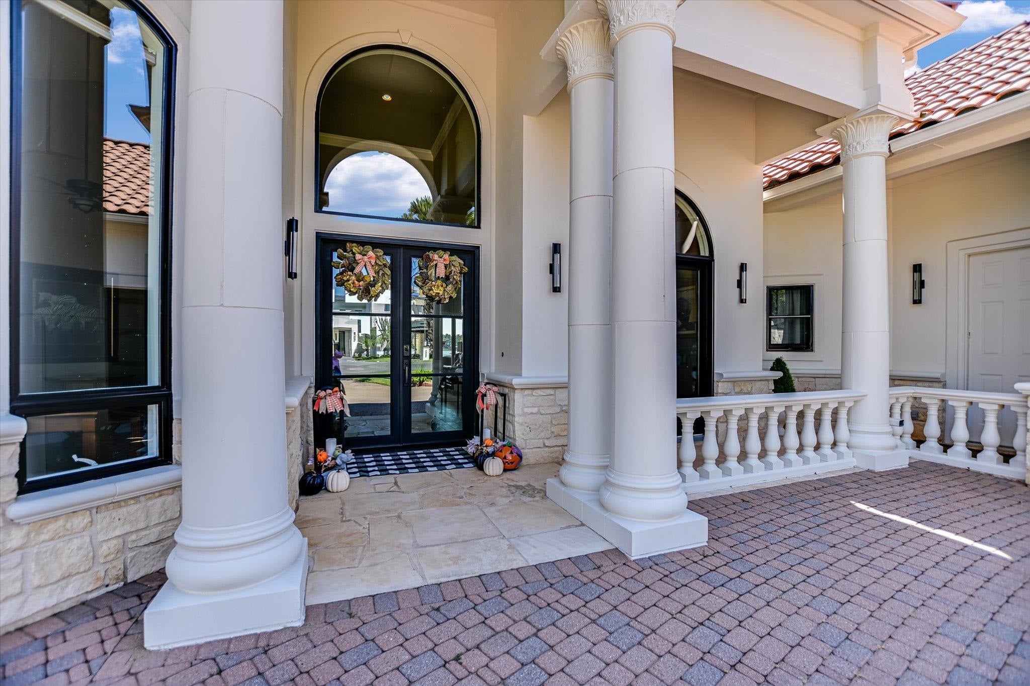 Horseshoe Bay, Texas, 78657, United States, 3 Bedrooms Bedrooms, ,4 BathroomsBathrooms,Residential,Active,1963421