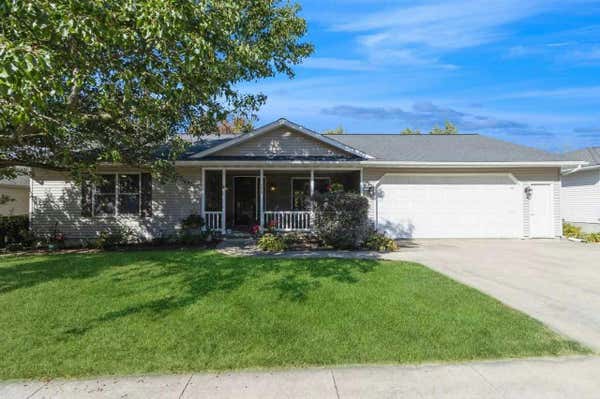 104 BEDFORD RD, WILLIAMSBURG, IA 52361 - Image 1