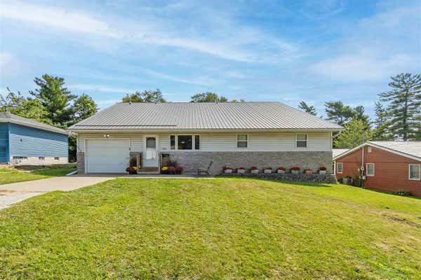 520 S AVENUE E, WASHINGTON, IA 52353 - Image 1