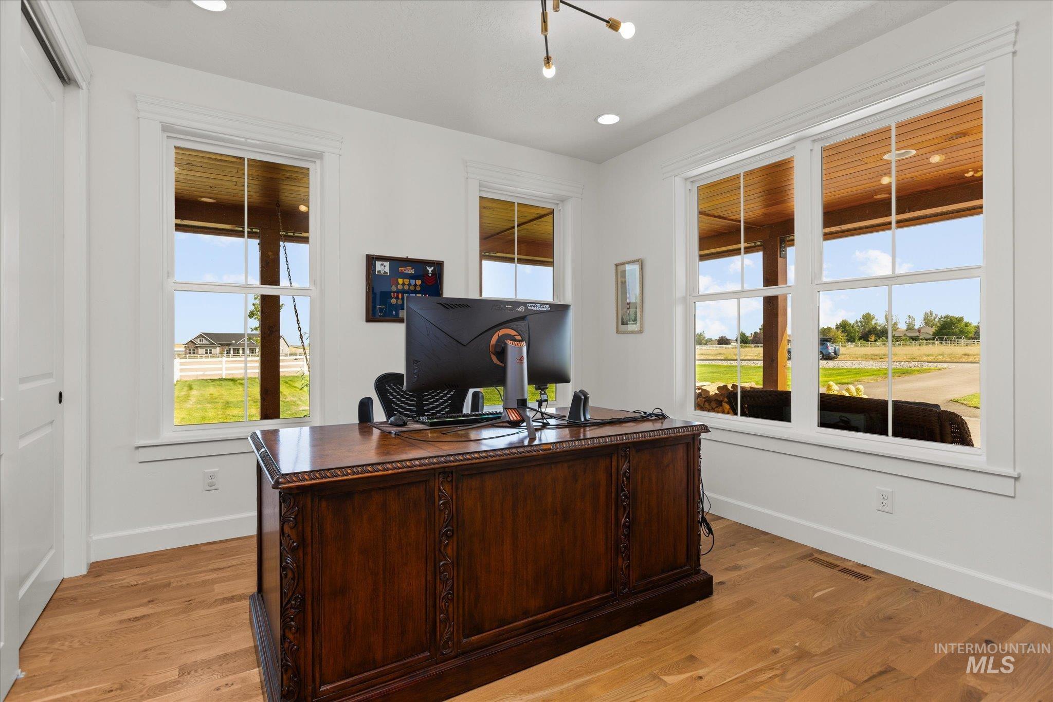 Nampa, Idaho, 83686, United States, 4 Bedrooms Bedrooms, ,3 BathroomsBathrooms,Residential,Active,1926892