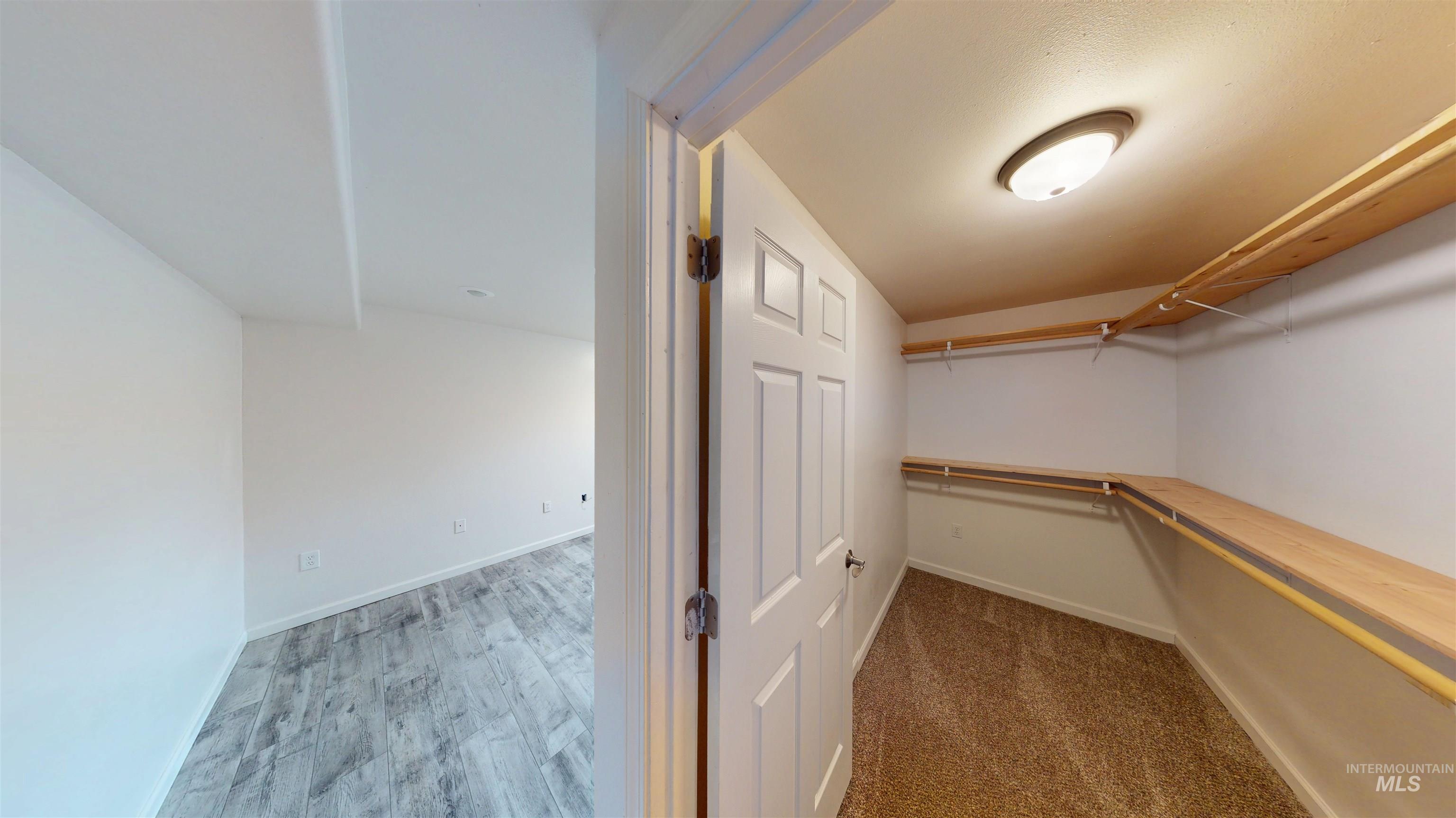 Moscow, Idaho, 83843, United States, 7 Bedrooms Bedrooms, ,3 BathroomsBathrooms,Residential,Active,1963394