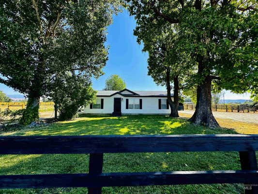 2210 TOMS CABIN RD, EMMETT, ID 83617 - Image 1