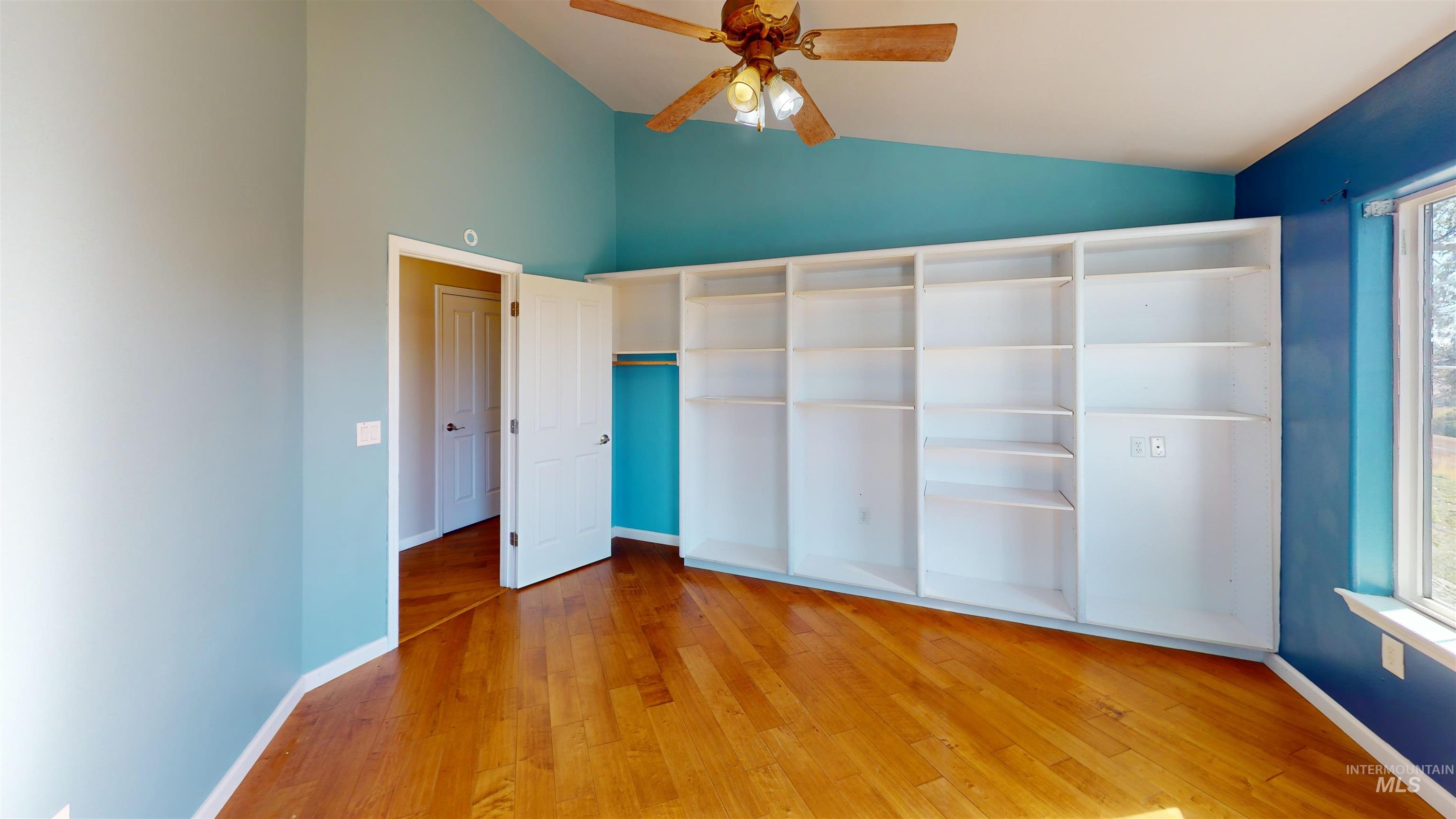 Moscow, Idaho, 83843, United States, 7 Bedrooms Bedrooms, ,3 BathroomsBathrooms,Residential,Active,1963394