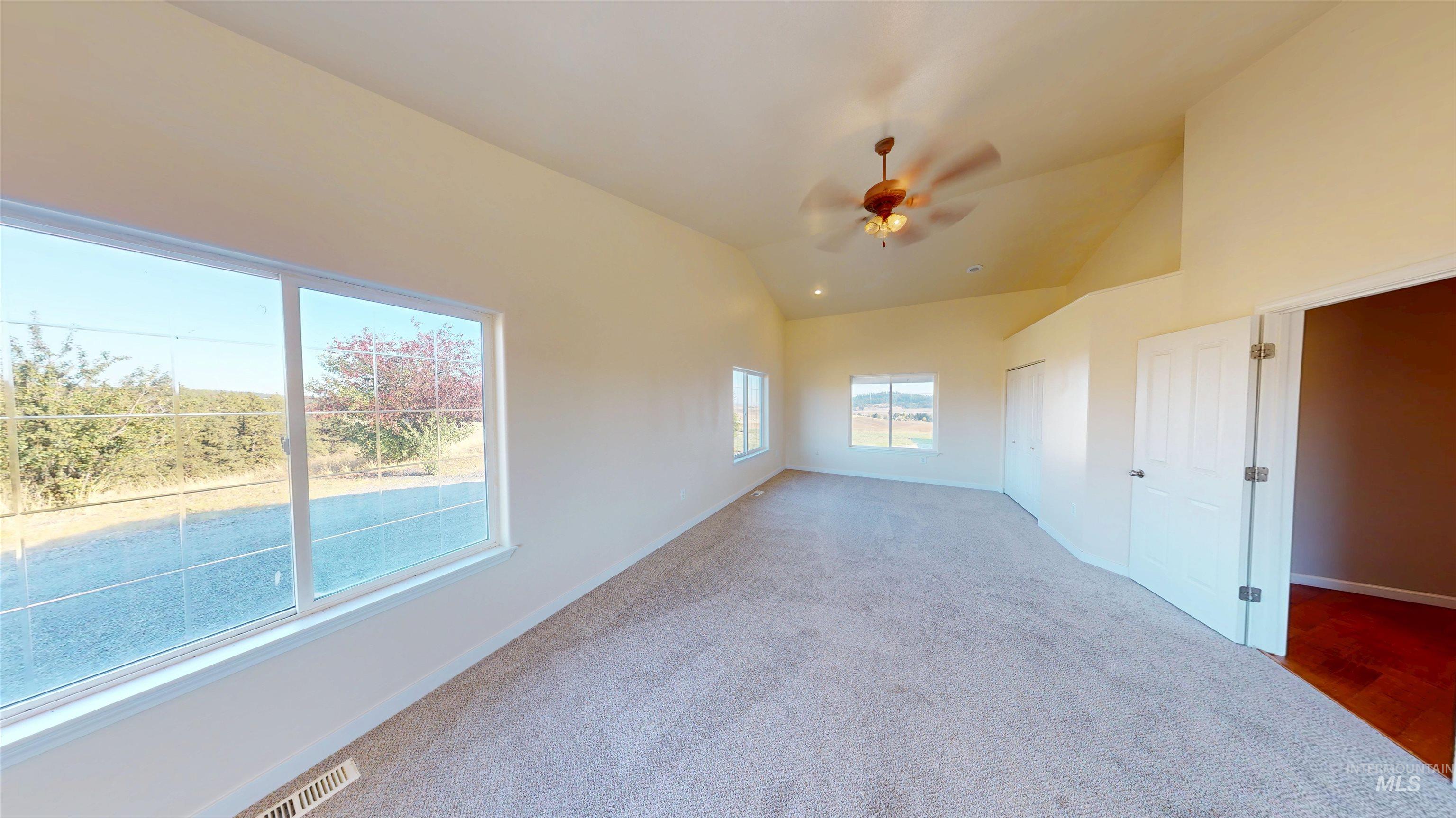 Moscow, Idaho, 83843, United States, 7 Bedrooms Bedrooms, ,3 BathroomsBathrooms,Residential,Active,1963394