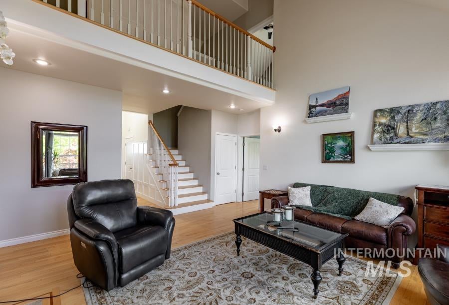 Moscow, Idaho, 83843, United States, 5 Bedrooms Bedrooms, ,4 BathroomsBathrooms,Residential,Active,1825074