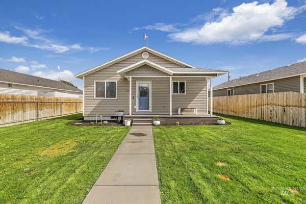 566 6TH AVE E, WENDELL, ID 83355 - Image 1