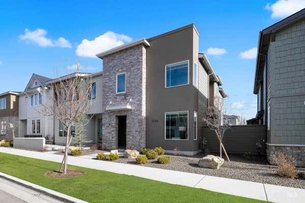 3264 S MILLBROOK WAY, BOISE, ID 83716, photo 1 of 46