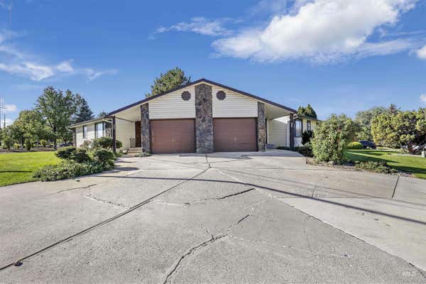 113 CRESTVIEW DR, TWIN FALLS, ID 83301 - Image 1