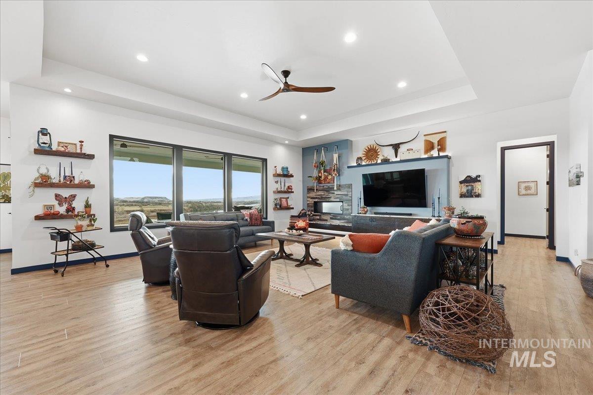 Marsing, Idaho, 83639, United States, 4 Bedrooms Bedrooms, ,2 BathroomsBathrooms,Residential,Active,2008913