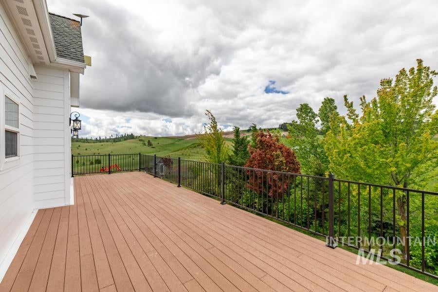 Moscow, Idaho, 83843, United States, 5 Bedrooms Bedrooms, ,4 BathroomsBathrooms,Residential,Active,1825074
