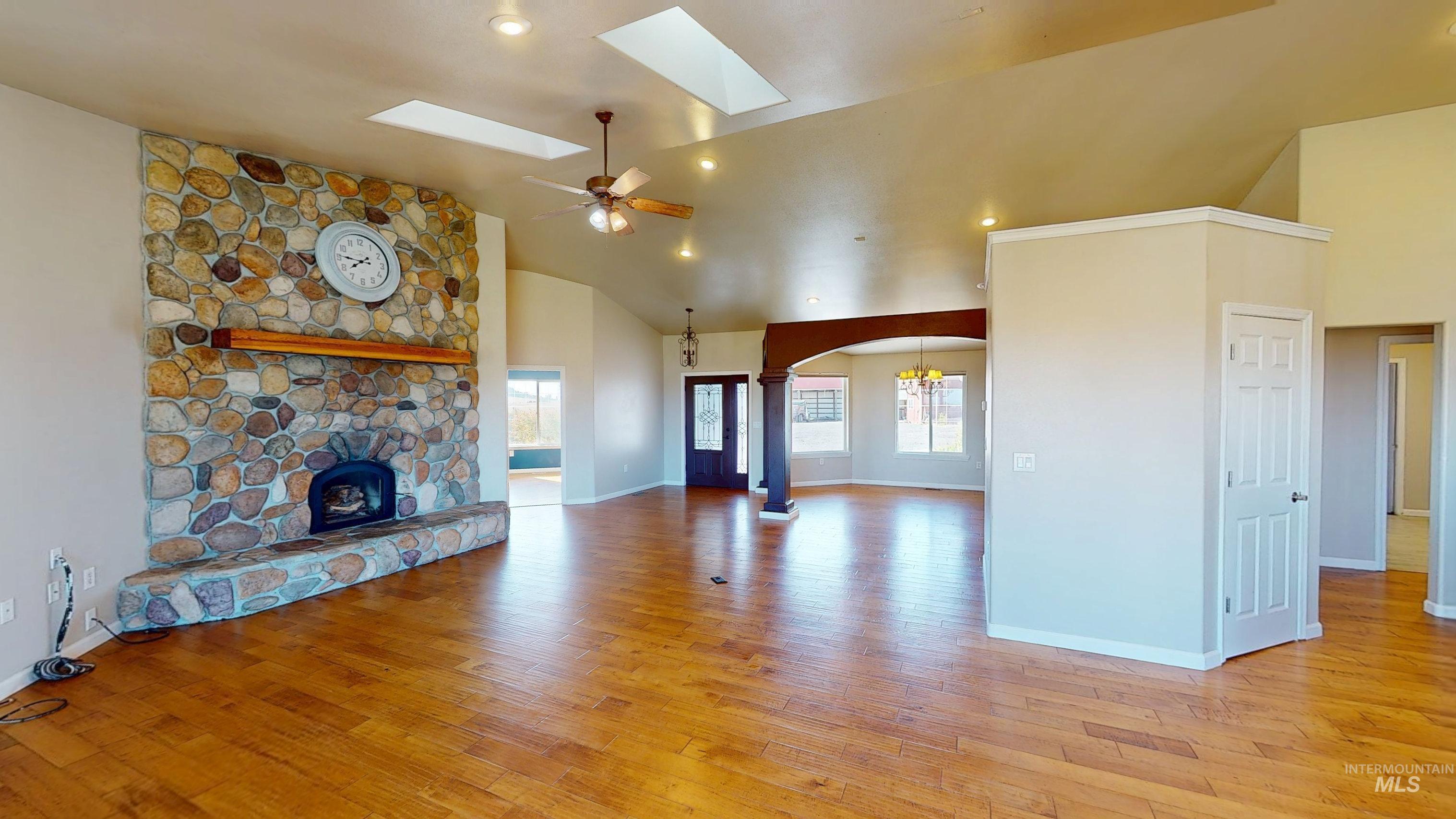 Moscow, Idaho, 83843, United States, 7 Bedrooms Bedrooms, ,3 BathroomsBathrooms,Residential,Active,1963394