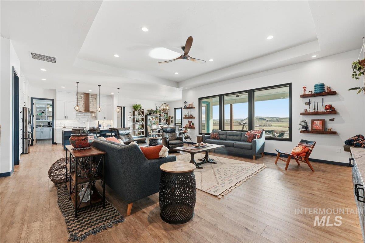 Marsing, Idaho, 83639, United States, 4 Bedrooms Bedrooms, ,2 BathroomsBathrooms,Residential,Active,2008913