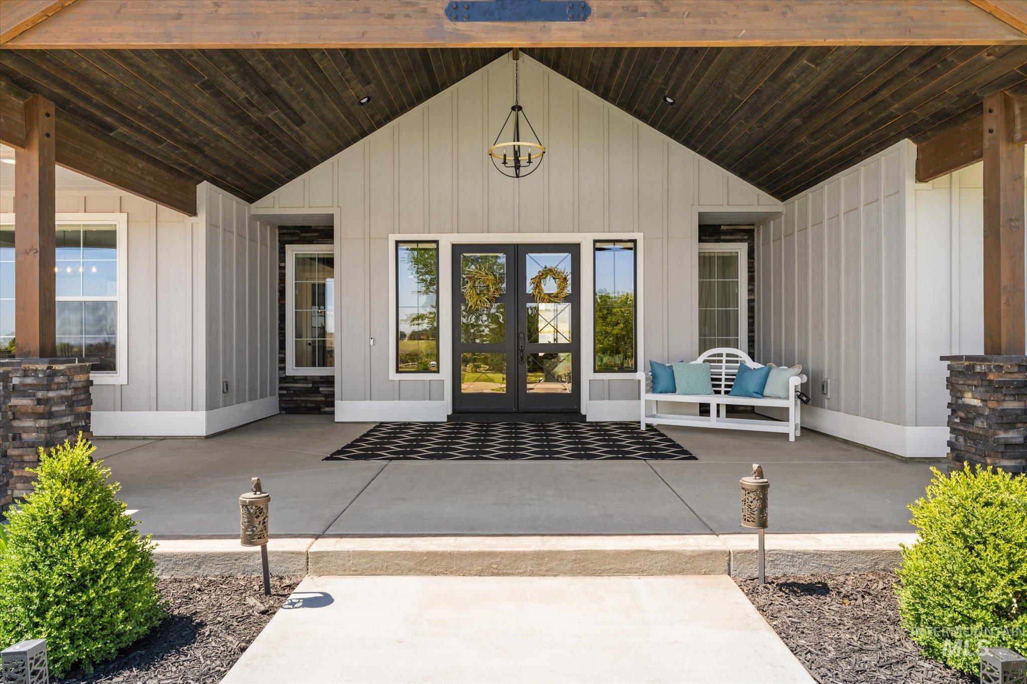 Nampa, Idaho, 83686, United States, 4 Bedrooms Bedrooms, ,4 BathroomsBathrooms,Residential,Active,1863260