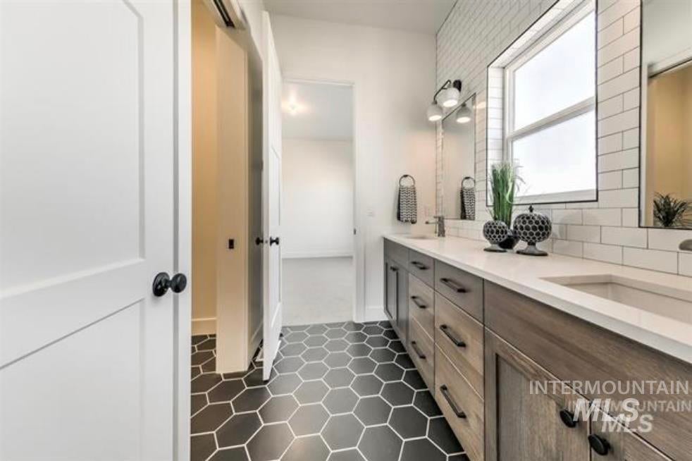 Meridian, Idaho, 83646, United States, ,5 BathroomsBathrooms,Residential,Active,1761661