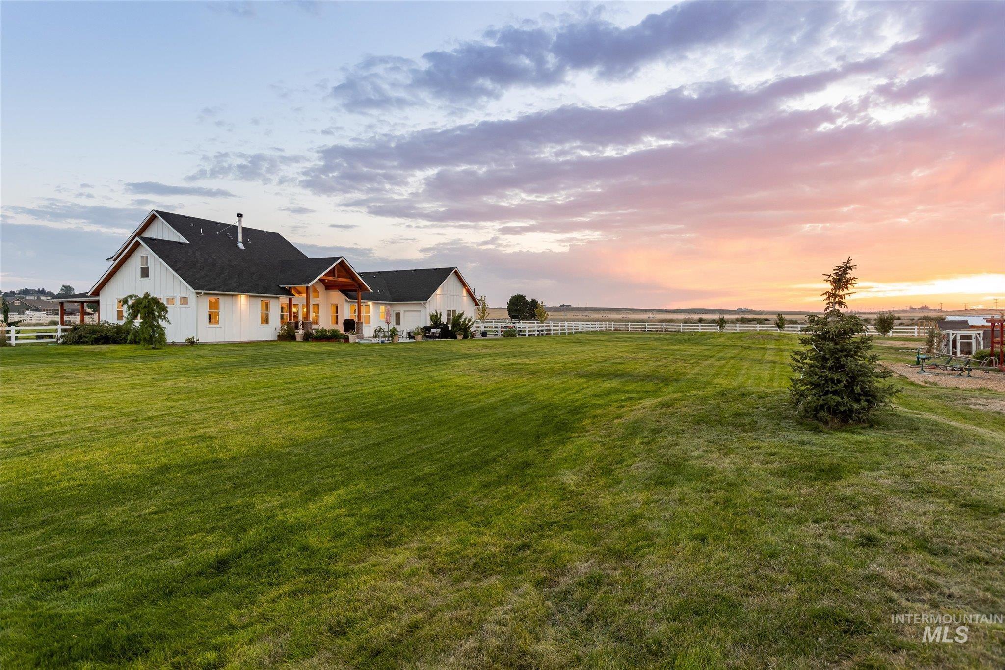 Nampa, Idaho, 83686, United States, 4 Bedrooms Bedrooms, ,3 BathroomsBathrooms,Residential,Active,1926892