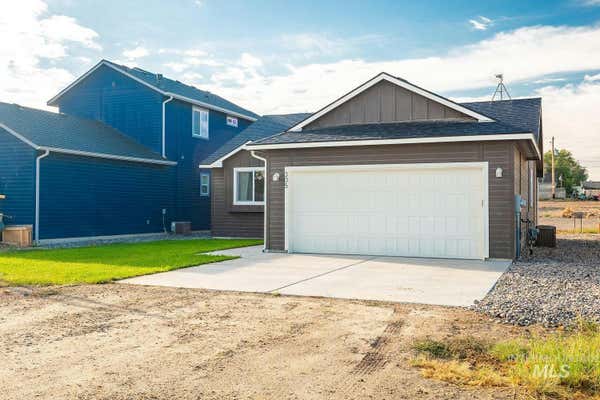 305 W NEVADA AVE, HOMEDALE, ID 83628 - Image 1