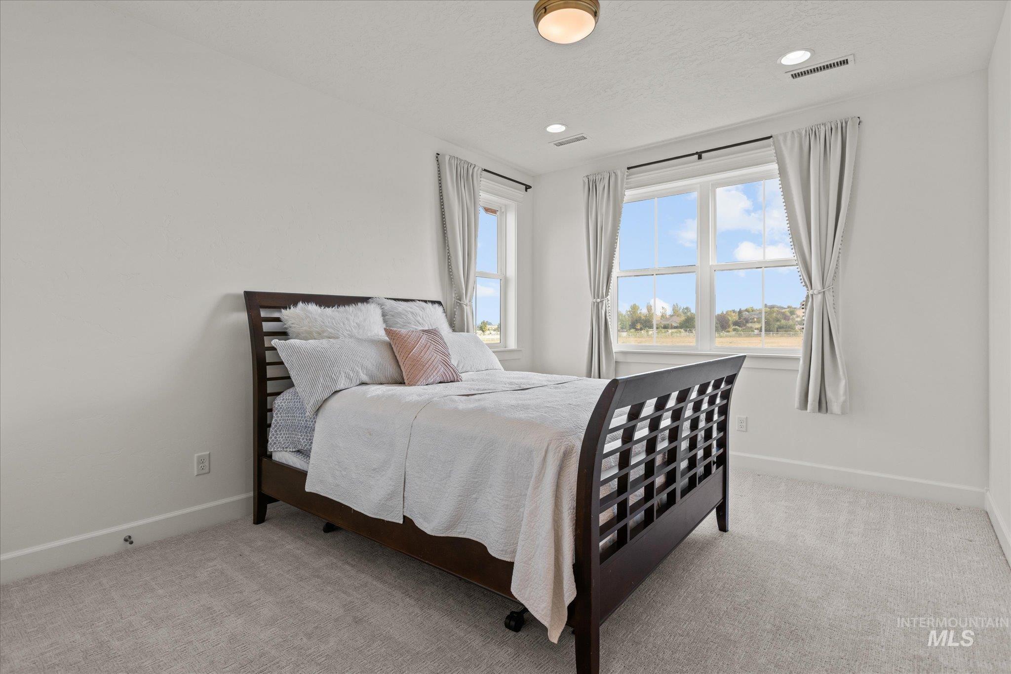 Nampa, Idaho, 83686, United States, 4 Bedrooms Bedrooms, ,3 BathroomsBathrooms,Residential,Active,1926892