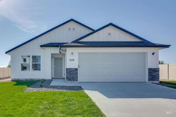 1925 SW BESRA DR, MOUNTAIN HOME, ID 83647 - Image 1