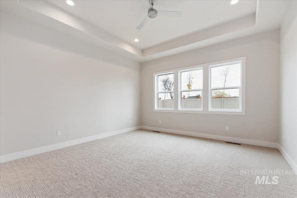 Meridian, Idaho, 83646, United States, 3 Bedrooms Bedrooms, ,3 BathroomsBathrooms,Residential,Pending,1945217