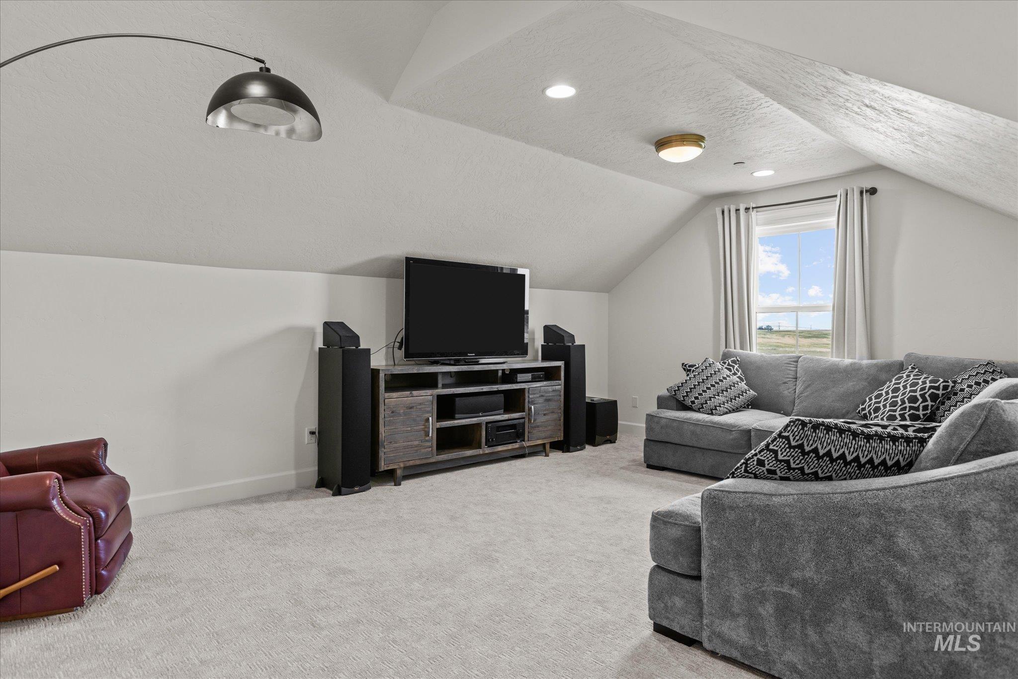 Nampa, Idaho, 83686, United States, 4 Bedrooms Bedrooms, ,3 BathroomsBathrooms,Residential,Active,1926892