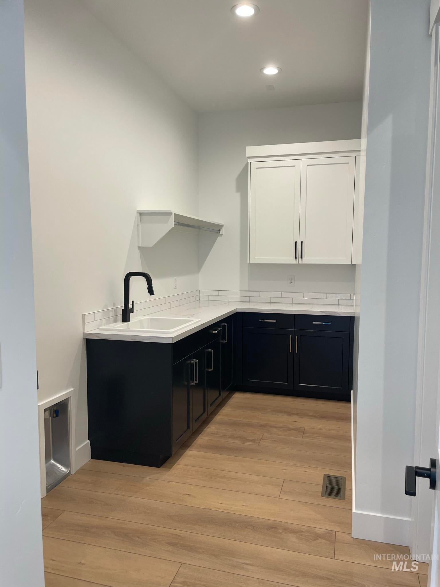 Meridian, Idaho, 83646, United States, ,5 BathroomsBathrooms,Residential,Active,1761661