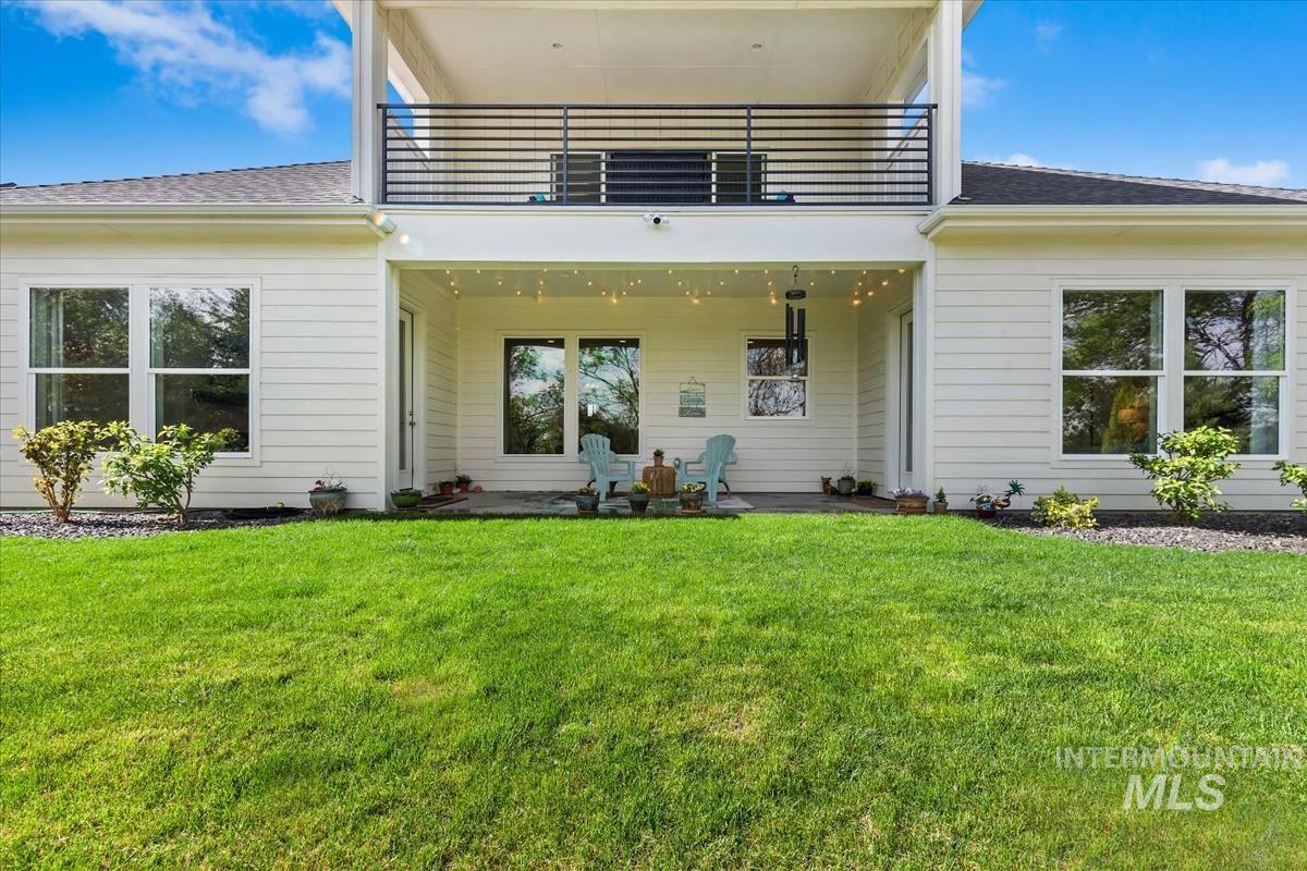 Eagle, Idaho, 83616, United States, 5 Bedrooms Bedrooms, ,4 BathroomsBathrooms,Residential,Active,2045031