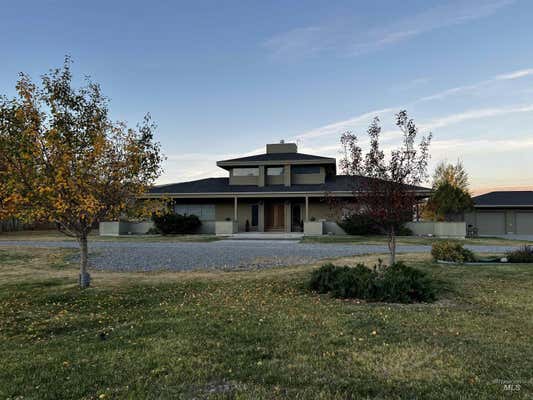 6000 BARTLETT POINT RD, MACKAY, ID 83251 - Image 1