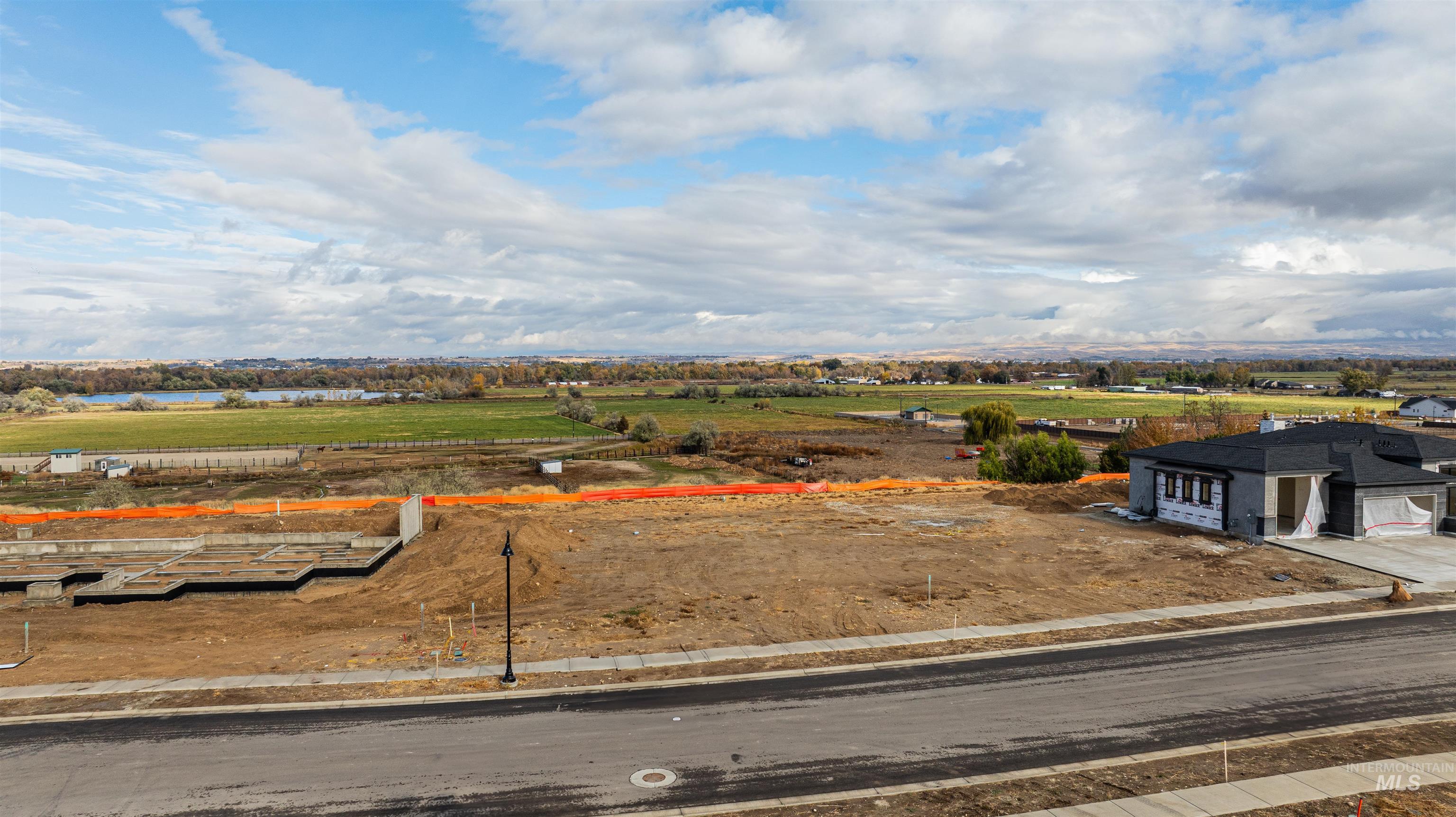 Meridian, Idaho, 83646, United States, ,5 BathroomsBathrooms,Residential,Active,1761661